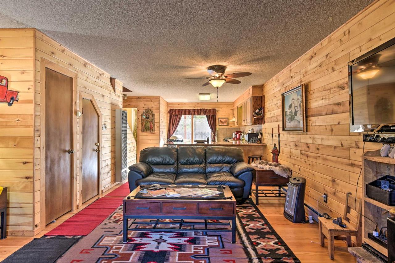 Downtown Red River Retreat With Mtn Views And Yard Exterior foto